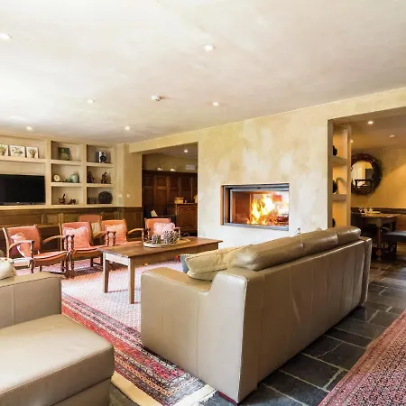 Casa vacanze Vintage Holiday With Swimming Pool In Hubert Saint-Hubert