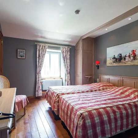 Vintage Holiday With Swimming Pool In Hubert Casa vacanze *